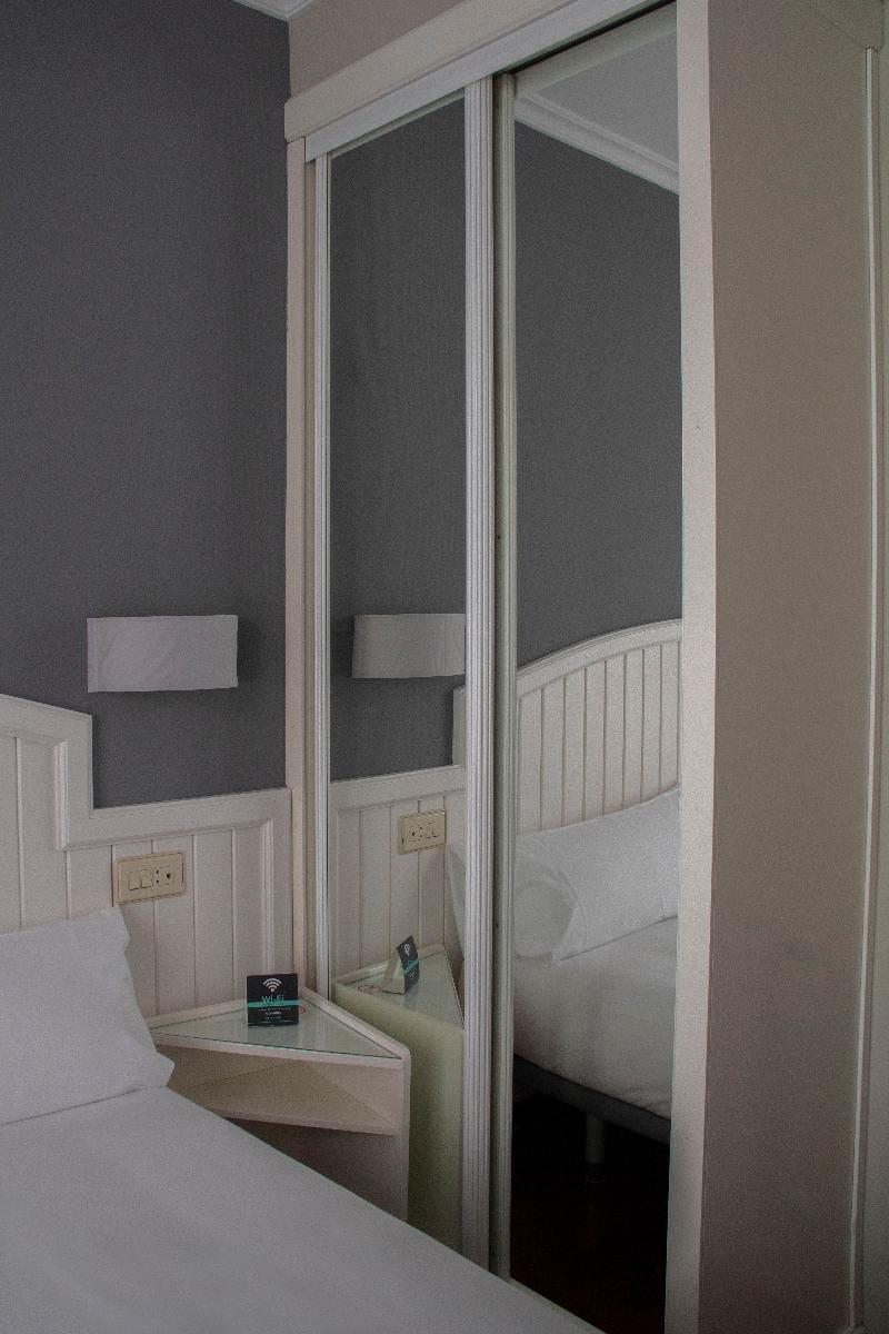 Alda Miramar Rooms Gijon Exterior photo