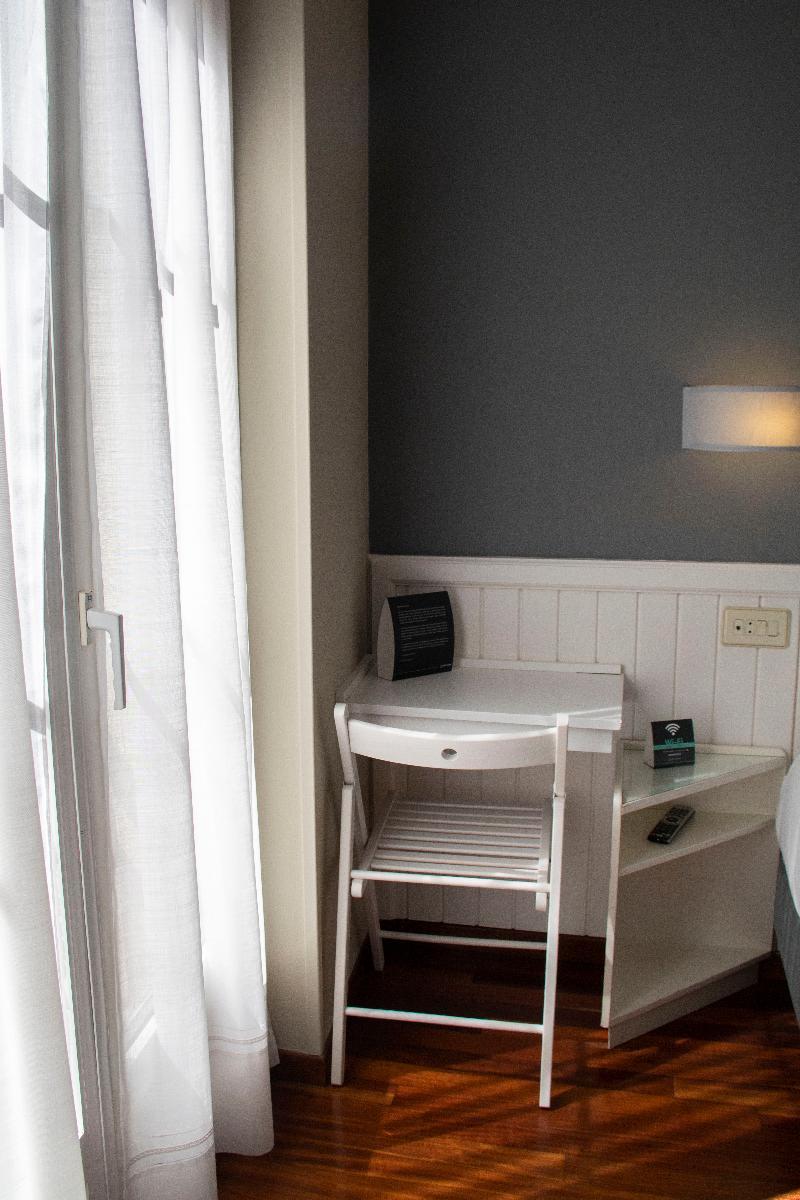 Alda Miramar Rooms Gijon Exterior photo